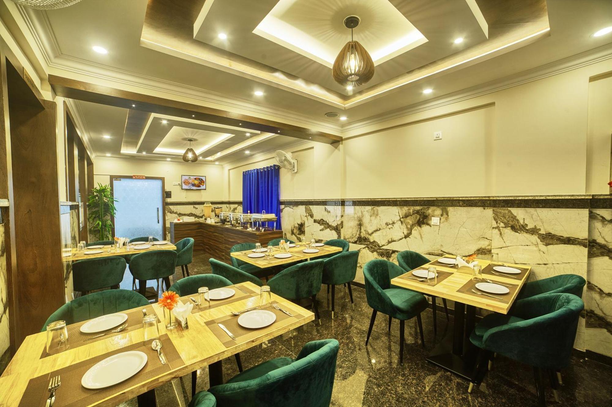 Sm Royal Suites - Hotel Near Kempegowda International Airport Bangalore Devanahalli Εξωτερικό φωτογραφία